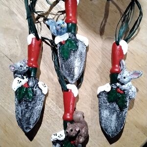 Festive Animal Shovel Ornaments - Red and Gray